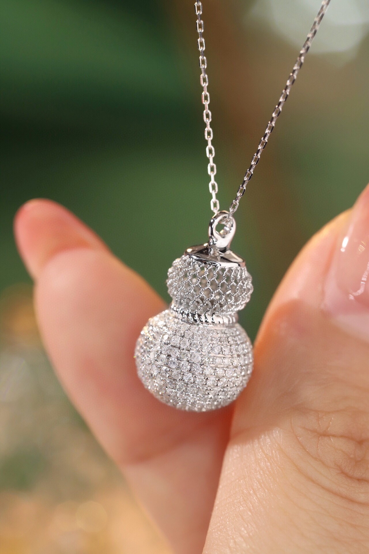 18k Gold Gourd Necklace Set with 1.50ct Natural Diamond