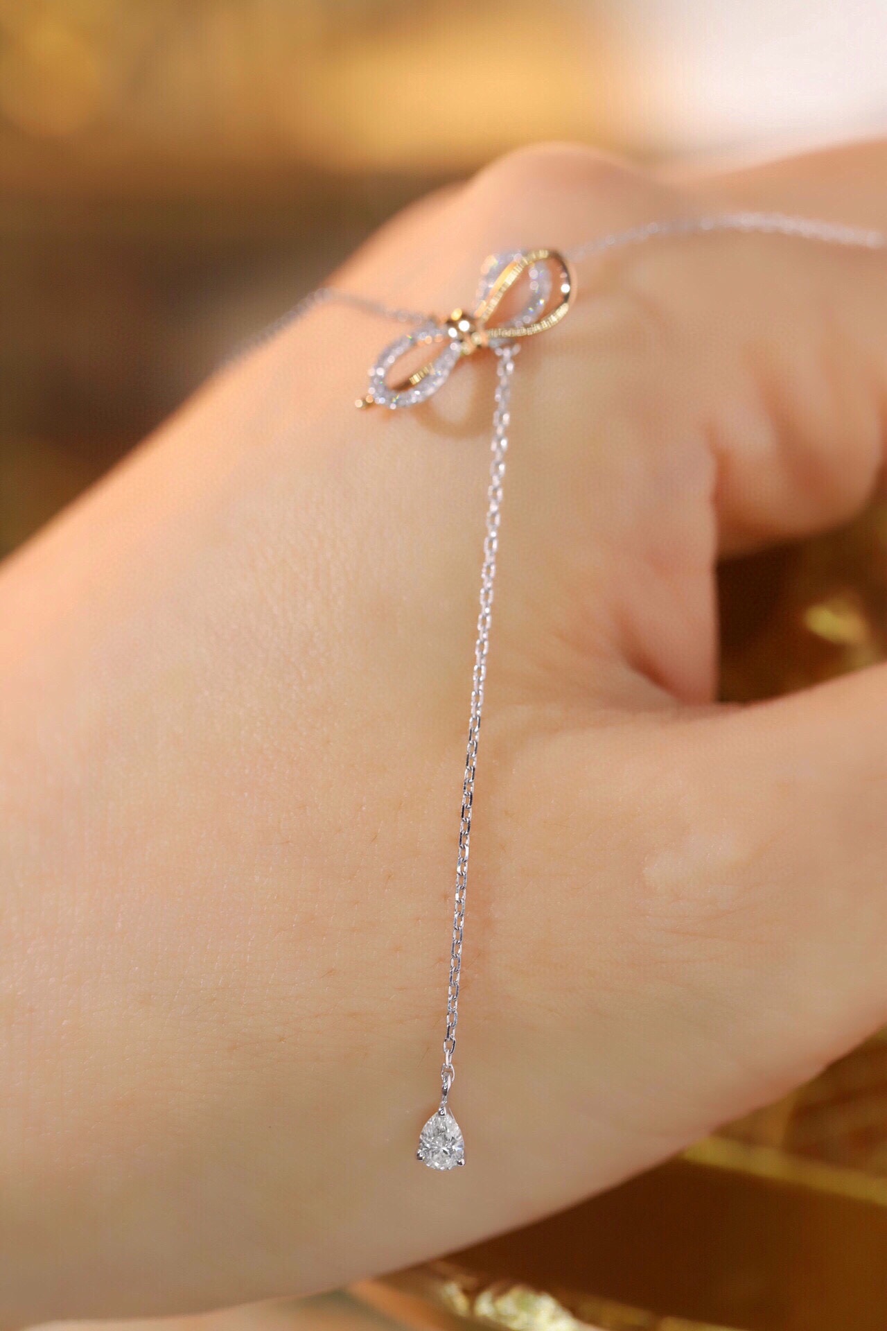 18k Gold Butterfly Necklace Set with 0.20ct Natural Diamond