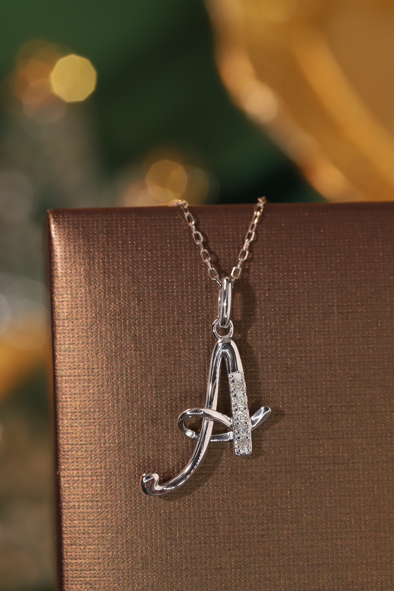 18k Gold Necklace with the Letter "A" Inlaid with 0.05ct Natural Diamond