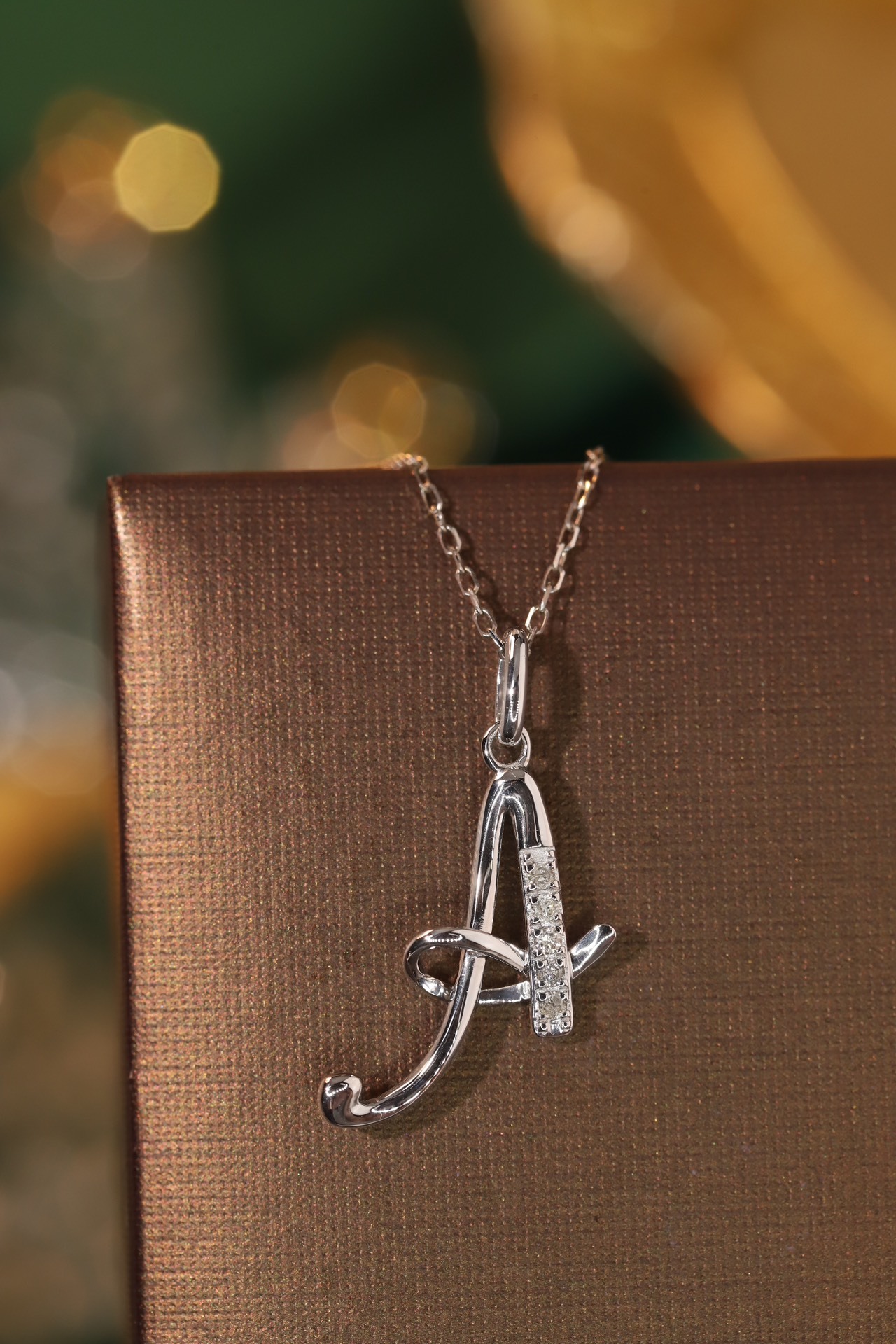 18k Gold Necklace with the Letter "A" Inlaid with 0.05ct Natural Diamond