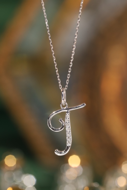 18k Gold Necklace with the Letter "T" Inlaid with 0.05ct Natural Diamond