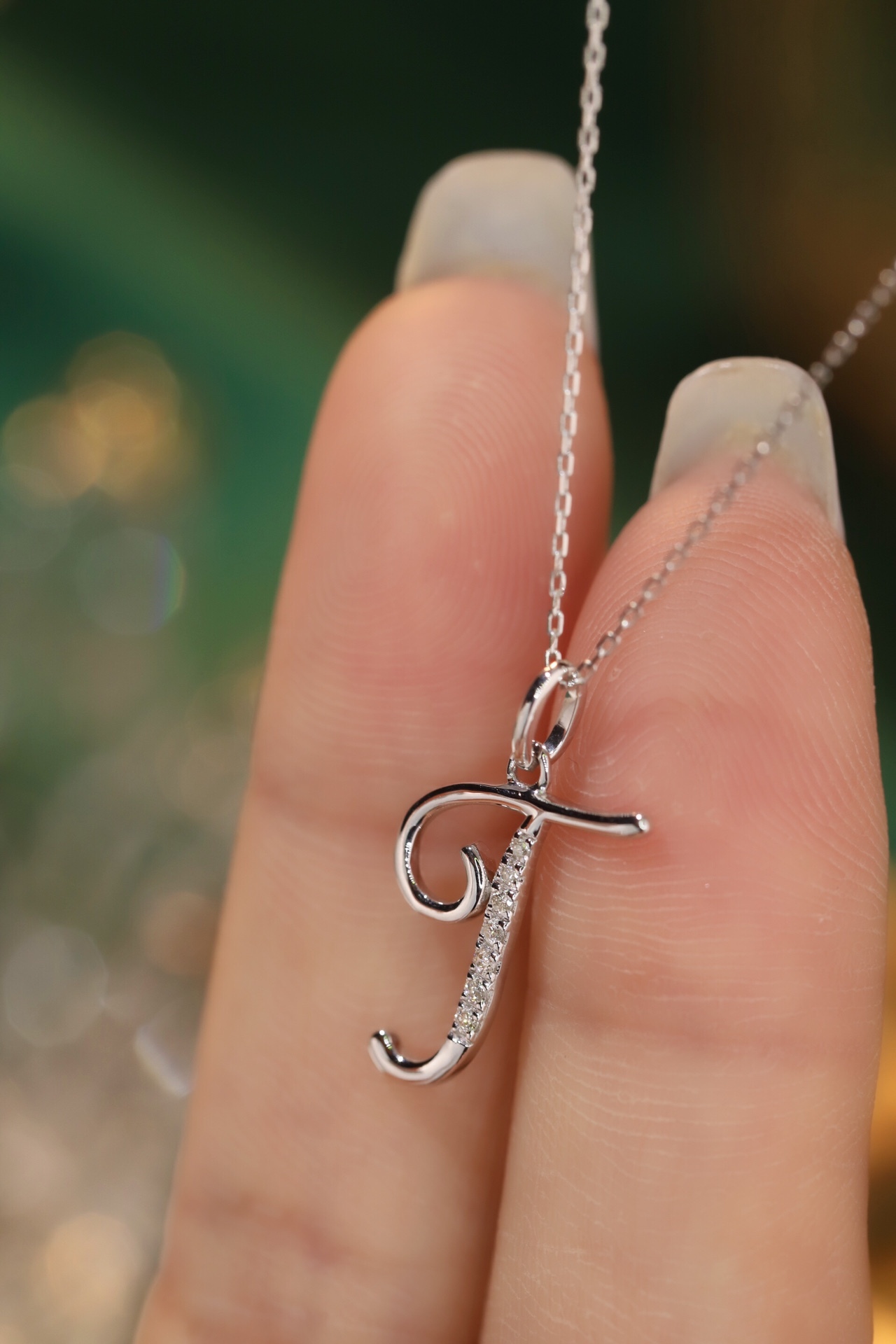 18k Gold Necklace with the Letter "T" Inlaid with 0.05ct Natural Diamond