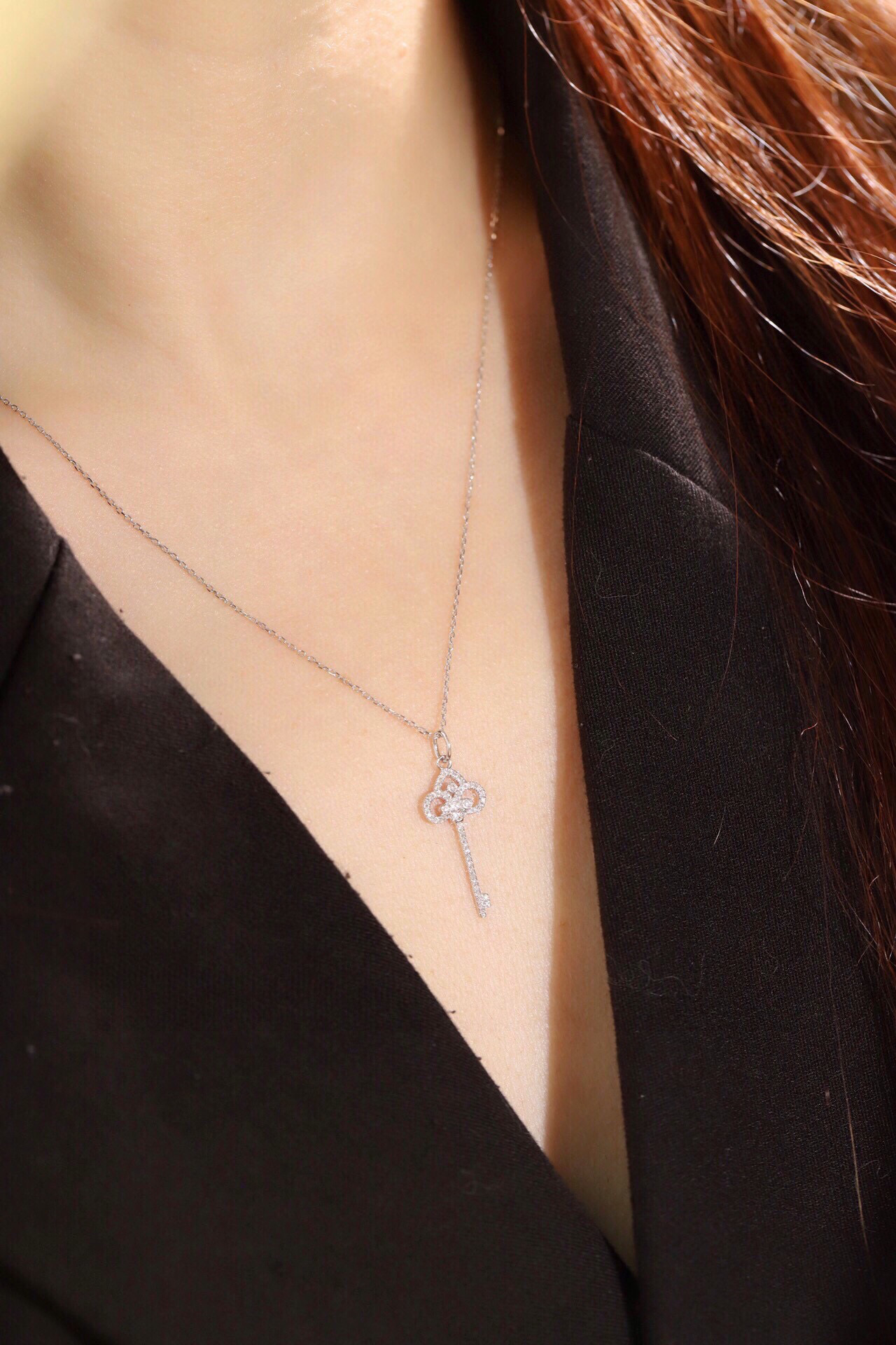 18k Gold Pendant in Key Shape, Inlaid with 0.15ct Natural Diamond (chain not included)