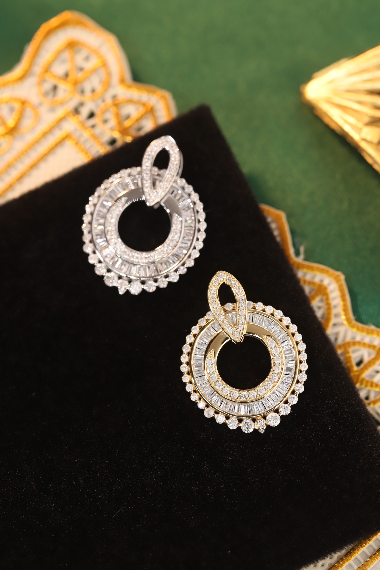 18k Gold with Pendant,0.70ct Natural Diamond （Does not include chain.）