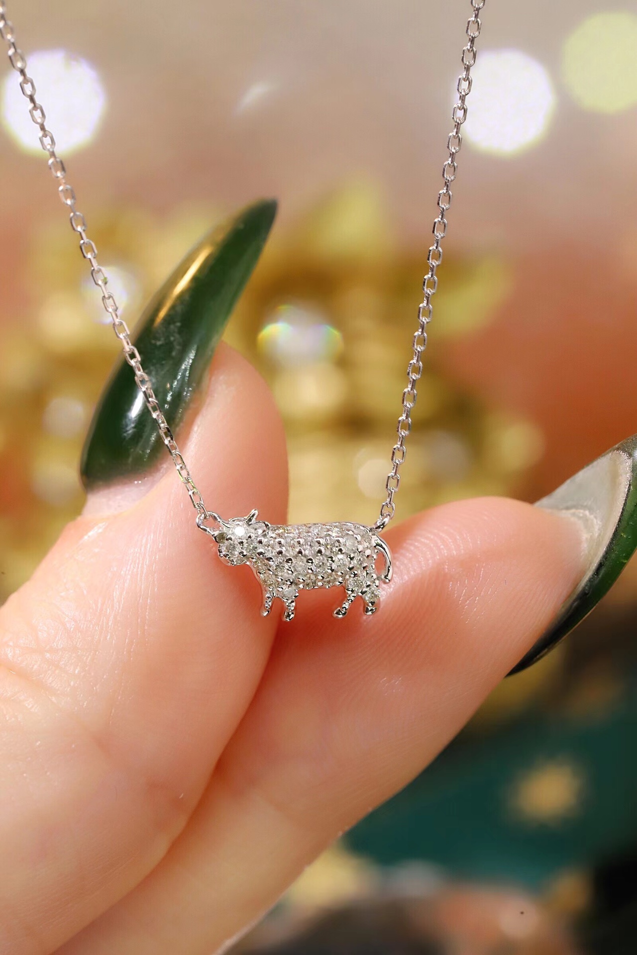 18k Gold Necklace, Chinese Cultural Elements Zodiac Series – Ox, Natural Diamond 0.15ct Chinese Zodiac