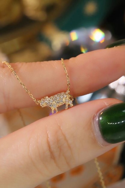 18k Gold Necklace, Chinese Cultural Elements Zodiac Series – Ox, Natural Diamond 0.15ct Chinese Zodiac