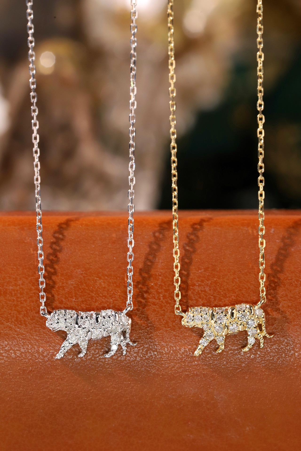 18k Gold Necklace, Chinese Cultural Elements Zodiac Series – Tiger, Natural Diamond 0.15ct Chinese Zodiac