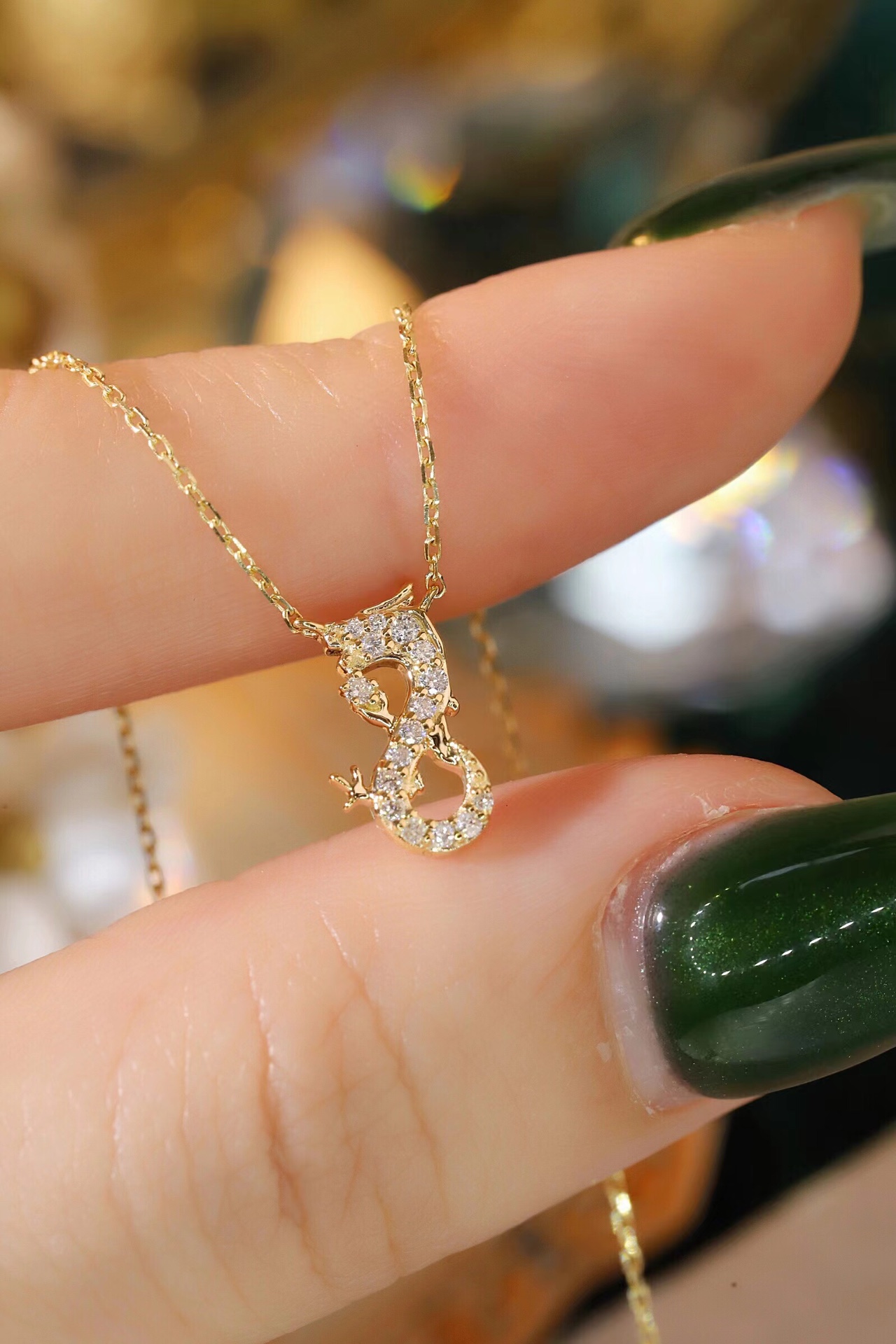 18k Gold Necklace, Chinese Cultural Elements Zodiac Series – Dragon, Natural Diamond 0.10ct Chinese Zodiac