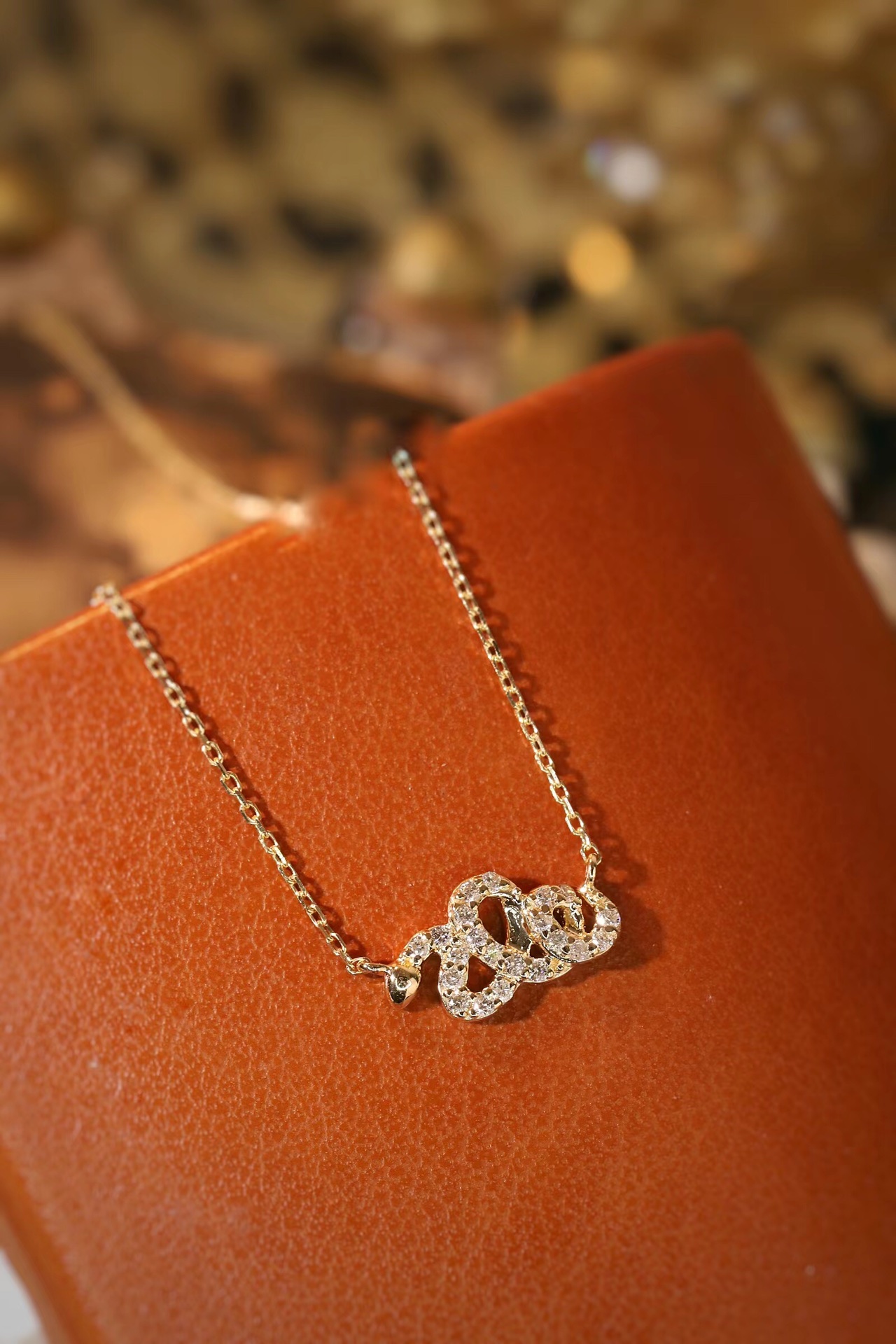 18k Gold Necklace, Chinese Cultural Elements Zodiac Series – Snake, Natural Diamond 0.12ct Chinese Zodiac