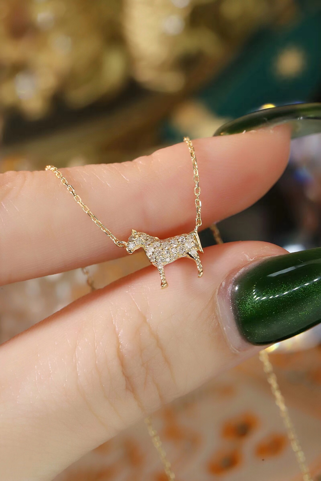 18k Gold Necklace, Chinese Cultural Elements Zodiac Series – Horse, Natural Diamond 0.12ct Chinese Zodiac