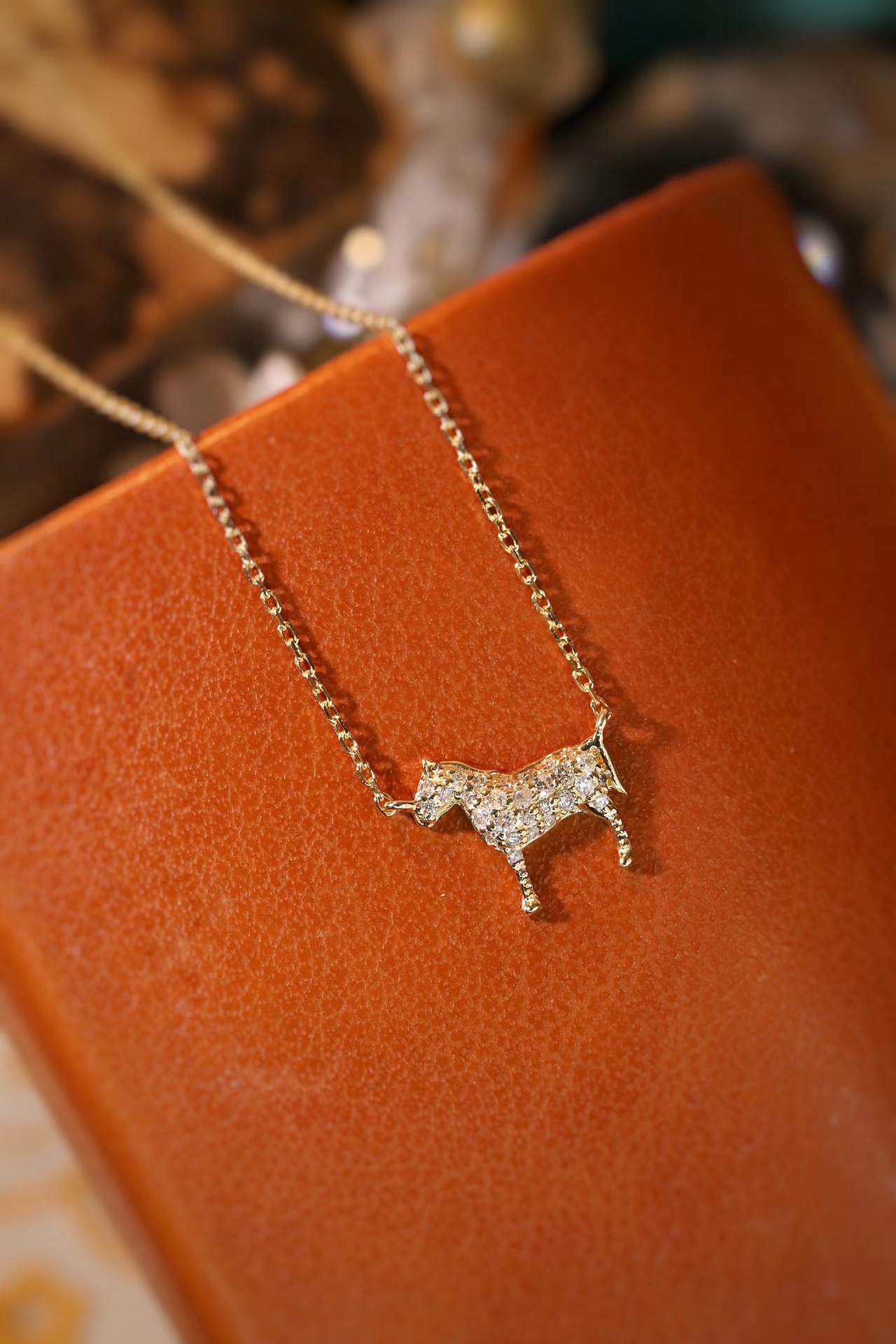 18k Gold Necklace, Chinese Cultural Elements Zodiac Series – Horse, Natural Diamond 0.12ct Chinese Zodiac