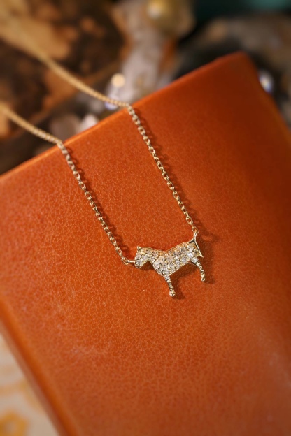 18k Gold Necklace, Chinese Cultural Elements Zodiac Series – Horse, Natural Diamond 0.12ct Chinese Zodiac