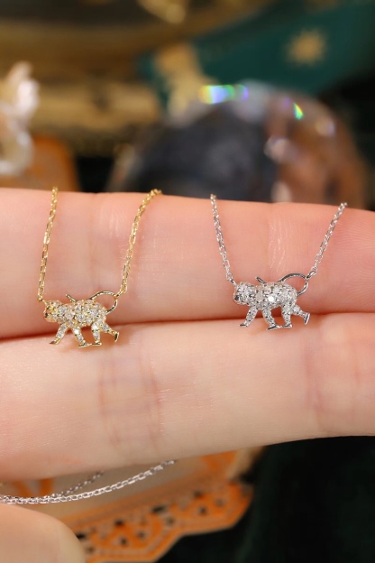 18k Gold Necklace, Chinese Cultural Elements Zodiac Series – Monkey, Natural Diamond 0.12ct Chinese Zodiac