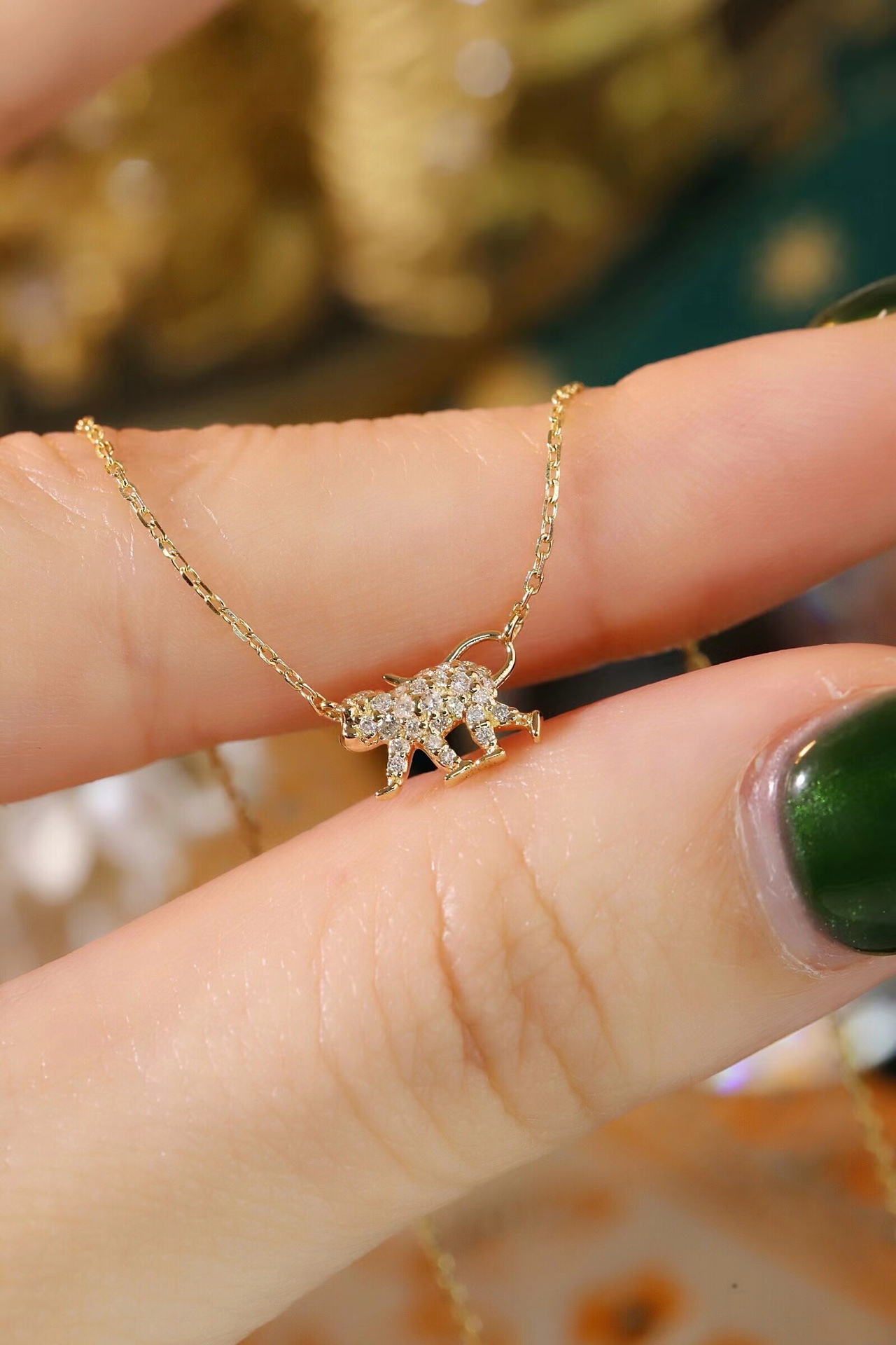 18k Gold Necklace, Chinese Cultural Elements Zodiac Series – Monkey, Natural Diamond 0.12ct Chinese Zodiac