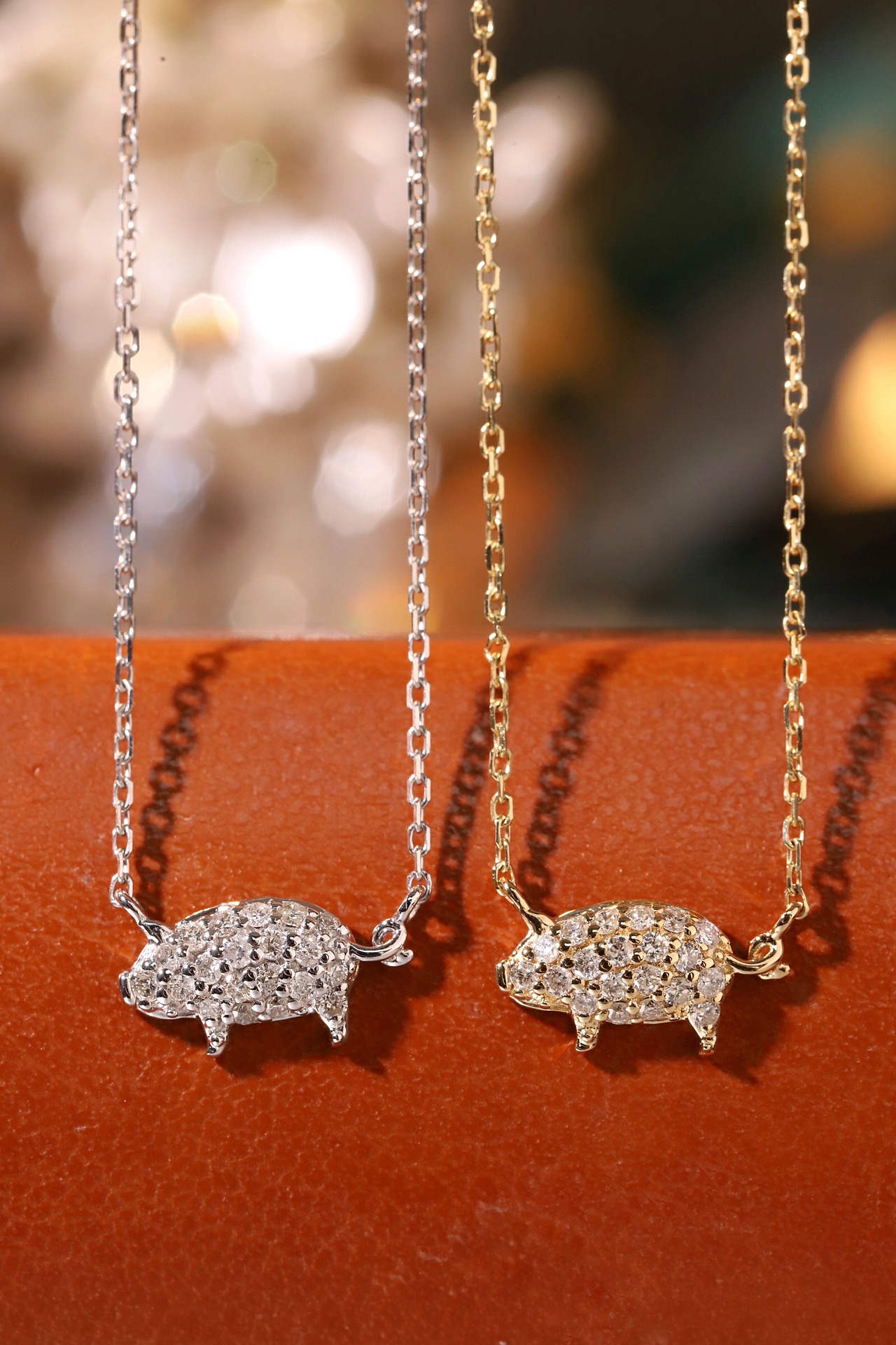 18k Gold Necklace, Chinese Cultural Elements Zodiac Series – Pig, Natural Diamond 0.12ct Chinese Zodiac