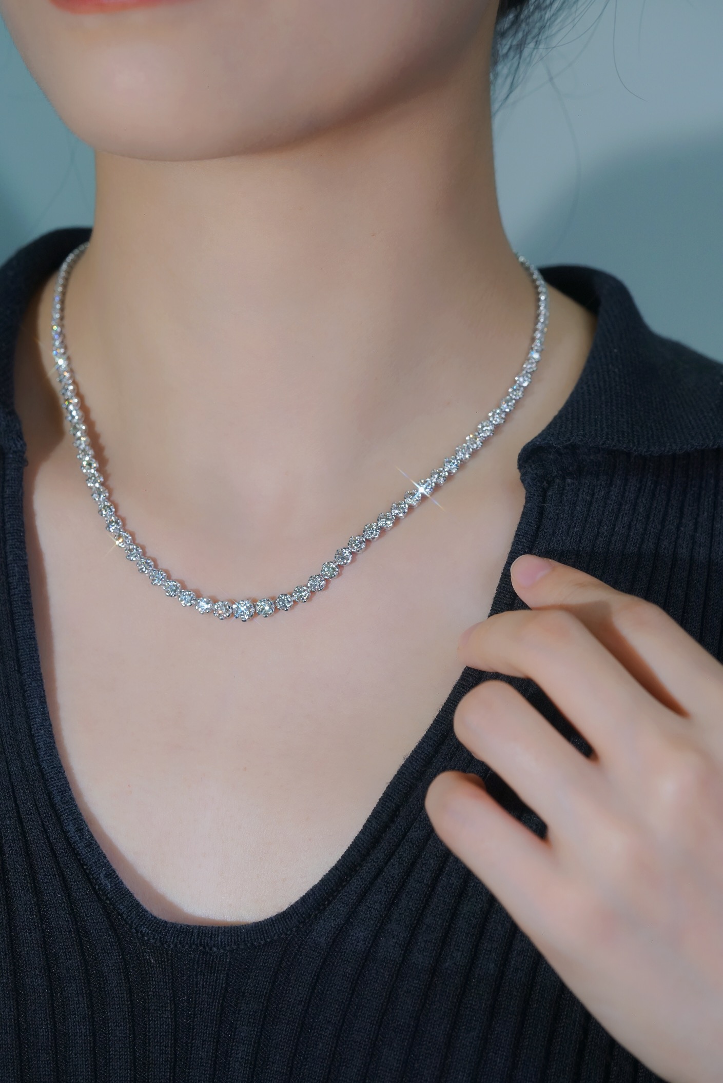 18k Gold Necklace, Luxury Diamond Necklace with Full Circle Setting, Natural Diamonds totaling 7.65ct