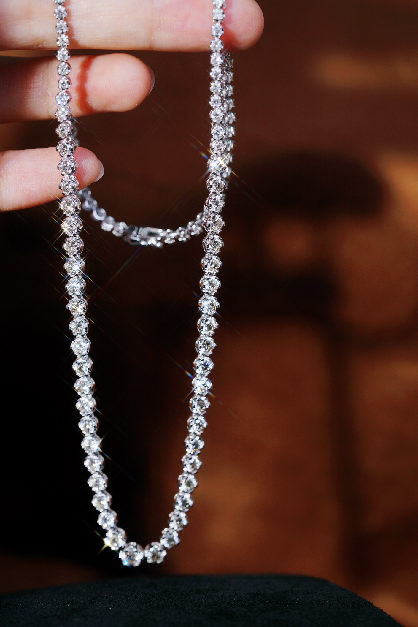 18k Gold Necklace, Luxury Diamond Necklace with Full Circle Setting, Natural Diamonds totaling 7.65ct
