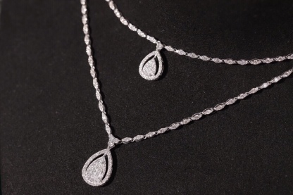 18k gold-plated double-layer necklace with natural diamonds totaling 2.0ct