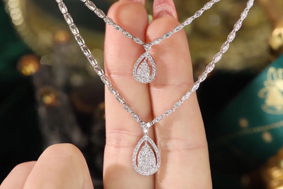18k gold-plated double-layer necklace with natural diamonds totaling 2.0ct