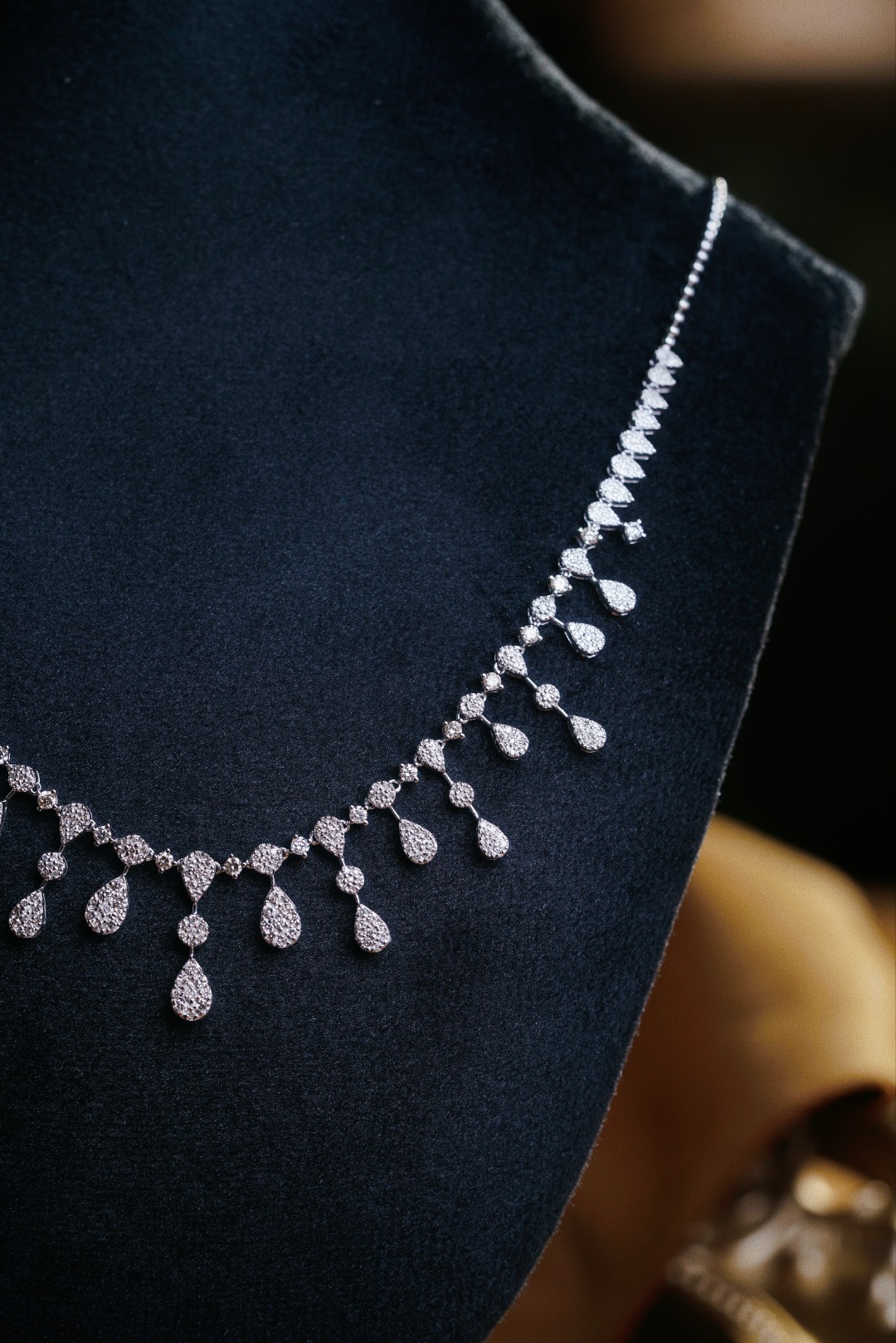 18k Gold Necklace, Luxury Semi-Circle Diamond Necklace with 2.05ct Natural Diamonds