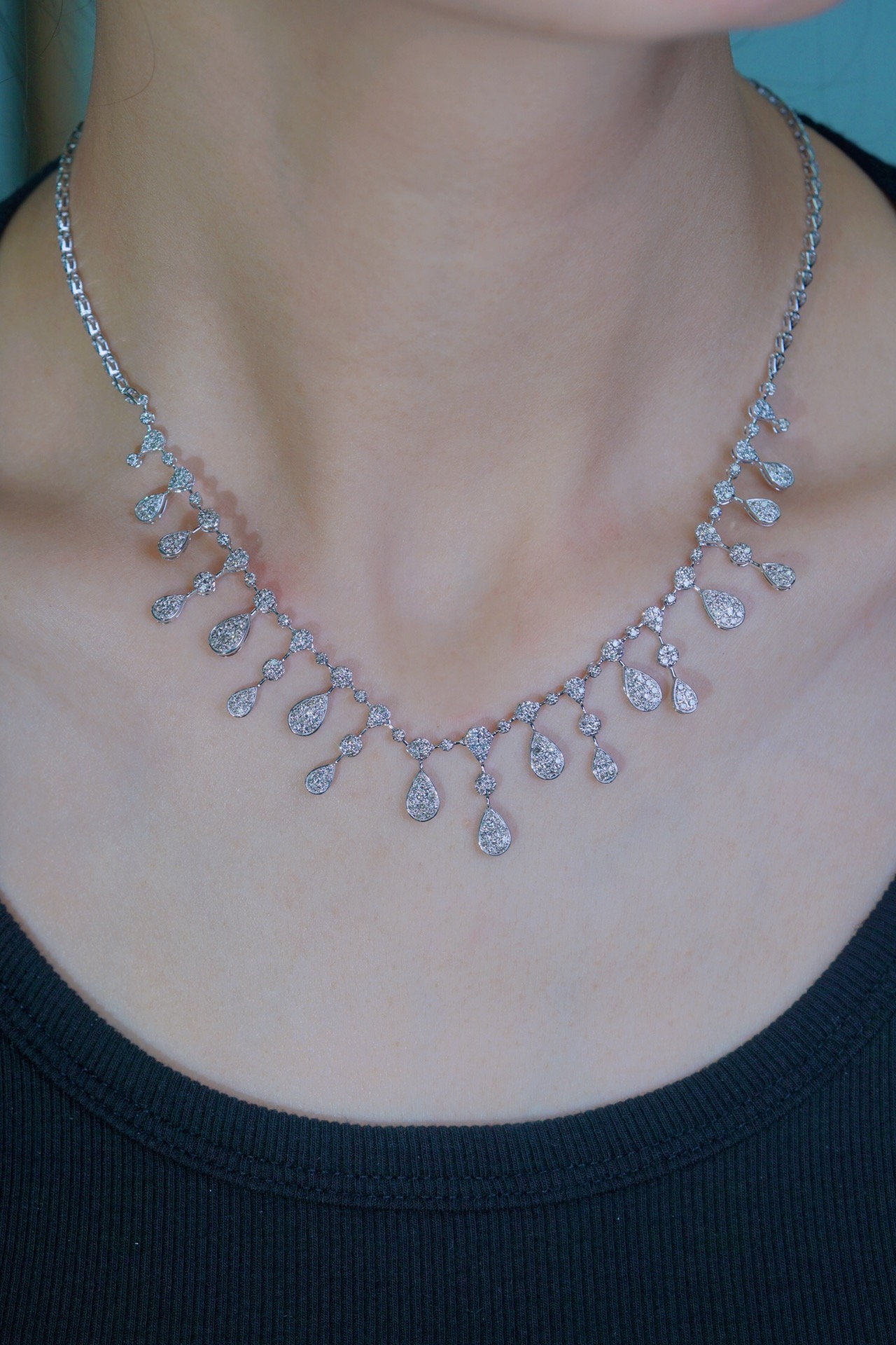 18k Gold Necklace, Luxury Semi-Circle Diamond Necklace with 2.70ct Natural Diamonds