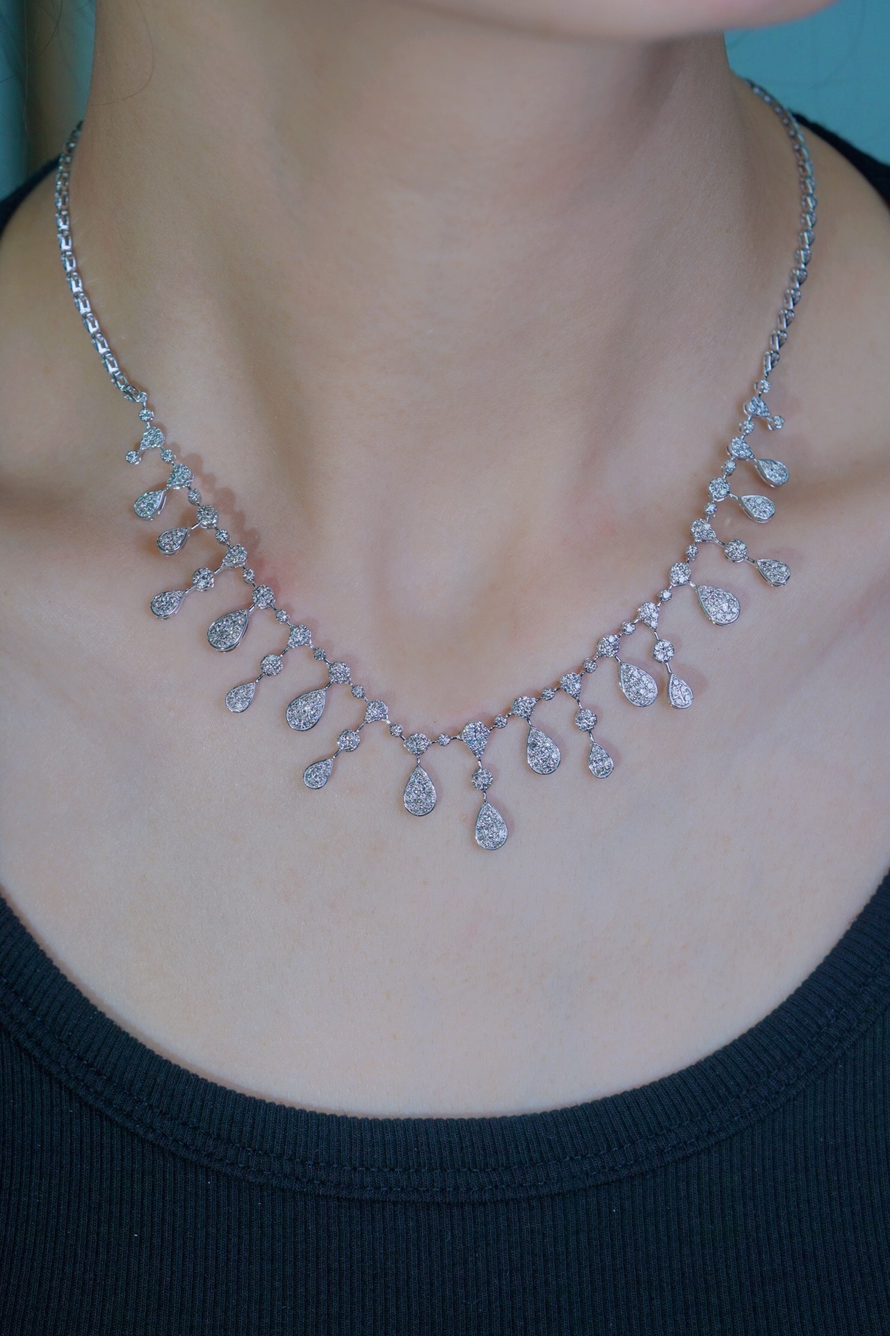 18k Gold Necklace, Luxury Semi-Circle Diamond Necklace with 2.70ct Natural Diamonds