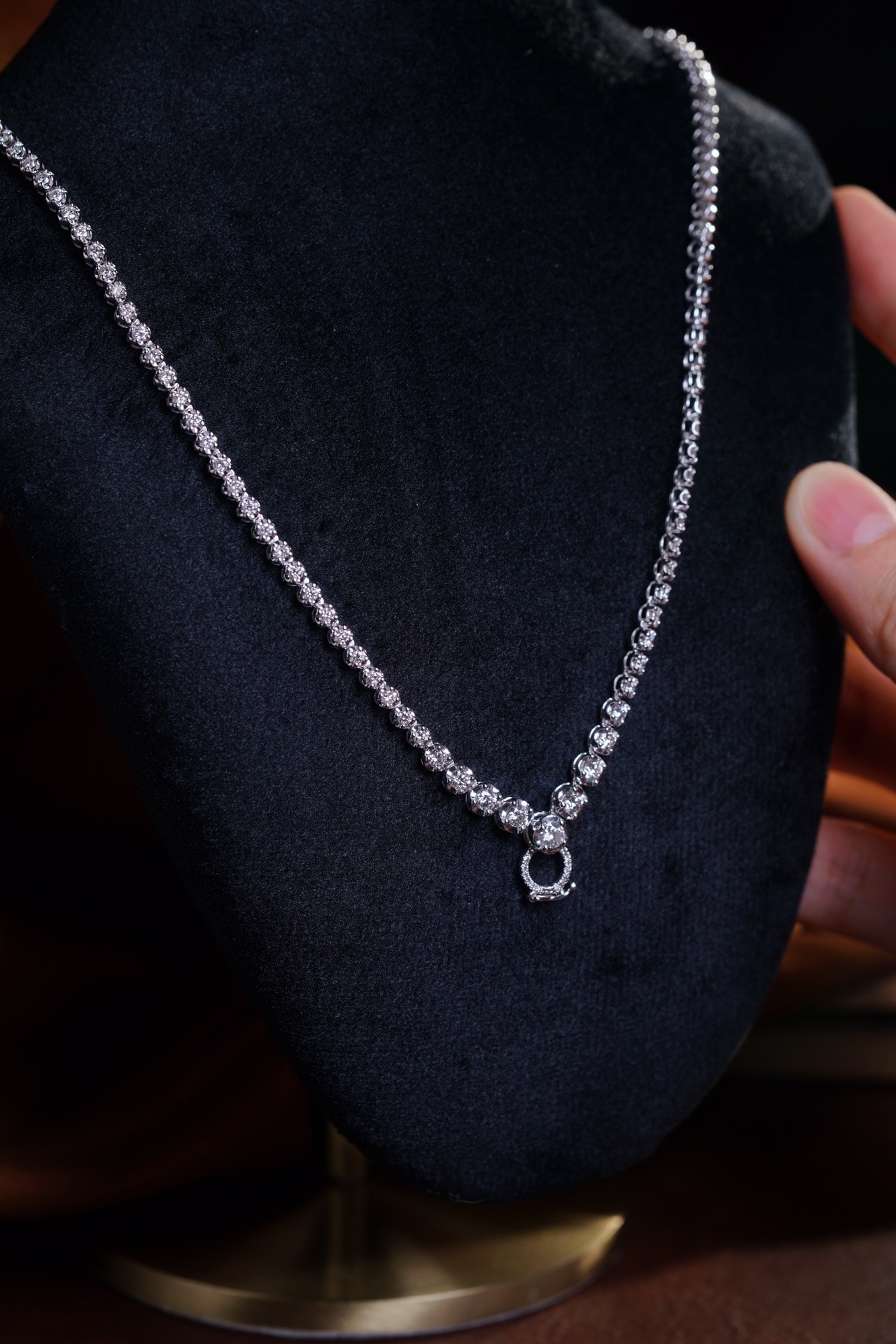 18k Gold Necklace with Luxury Diamond-Set Evening Gown Chain; Natural Diamonds totaling 3.50ct