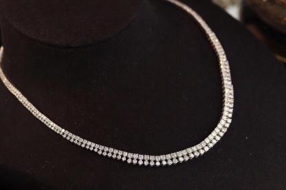 18k Gold Necklace with Luxury Diamond-Set Evening Gown Chain; Natural Diamonds totaling 10ct