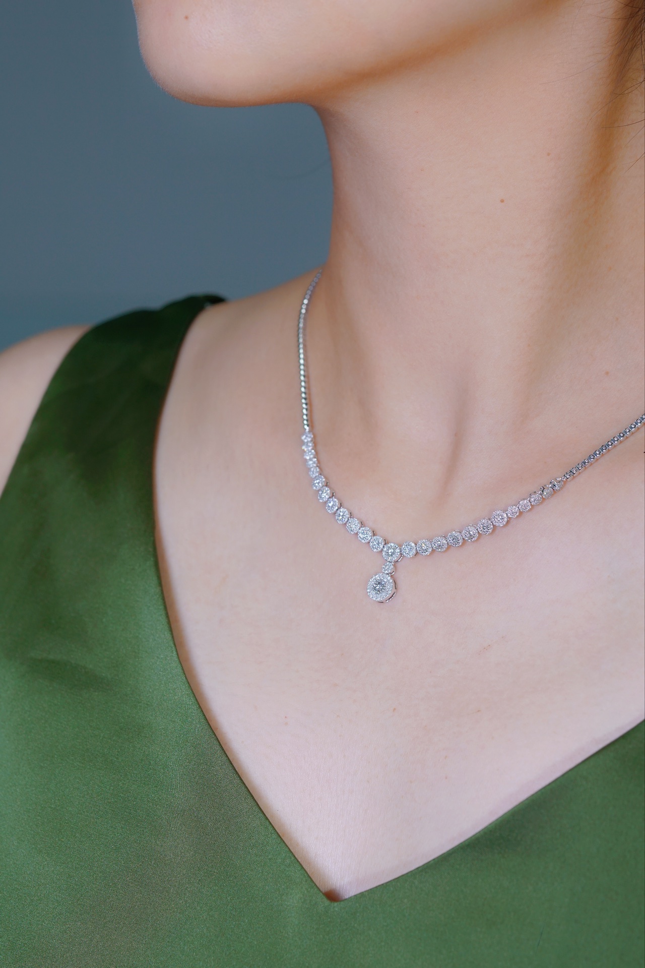 18k Gold Necklace, Luxury Semi-Circle Diamond Necklace with 1.70ct Natural Diamonds