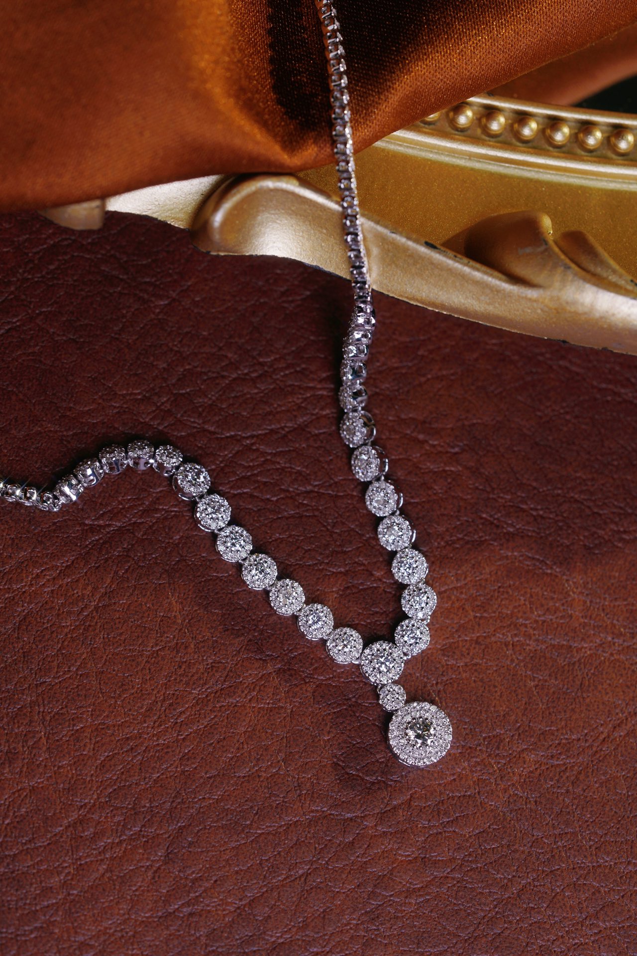 18k Gold Necklace, Luxury Semi-Circle Diamond Necklace with 1.70ct Natural Diamonds