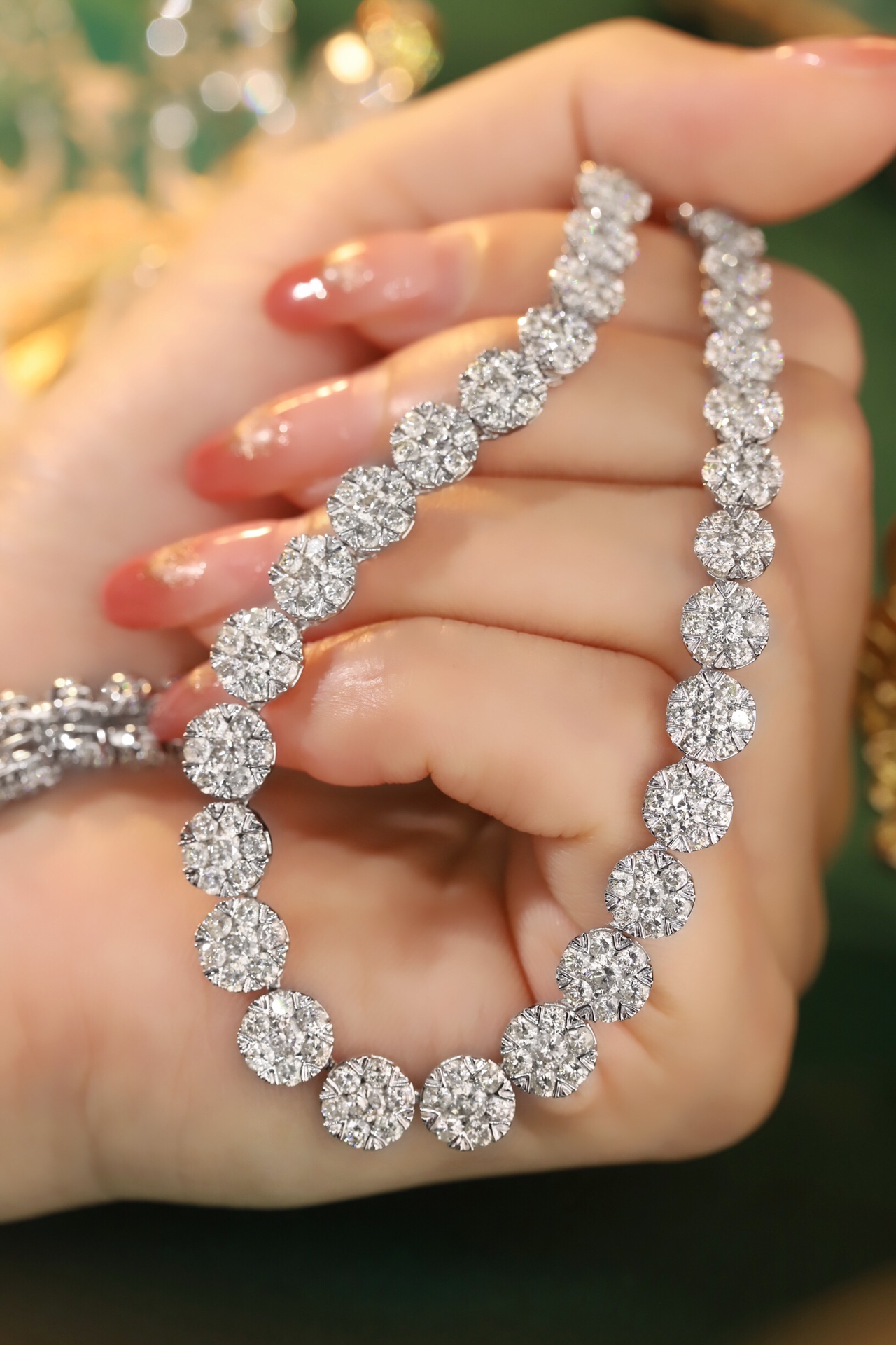 18k Gold Necklace with Luxury Diamond-Set Evening Gown Chain; Natural Diamonds totaling 13ct