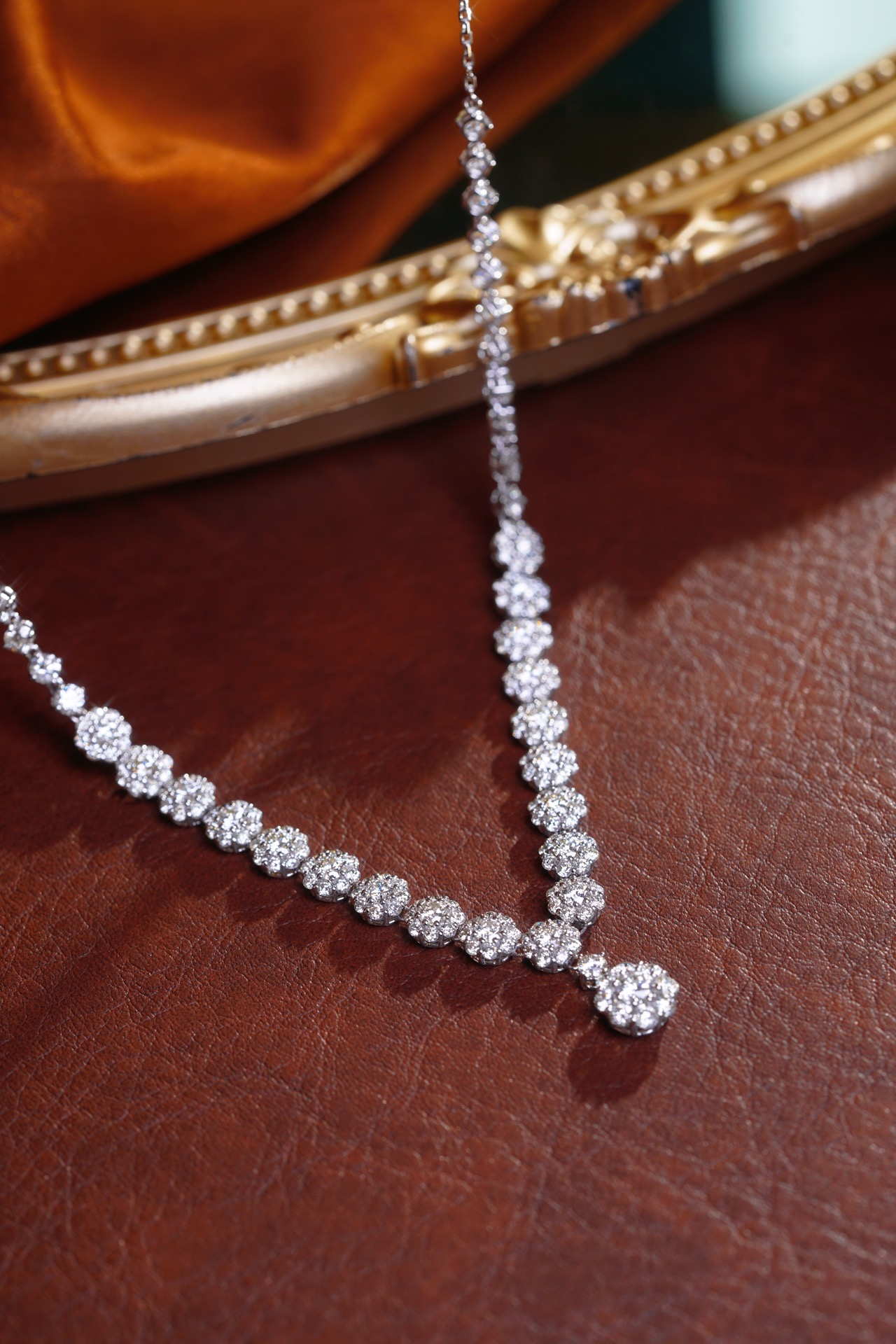 18k Gold Necklace, Luxury Semi-Circle Diamond Necklace with 9.20ct Natural Diamonds