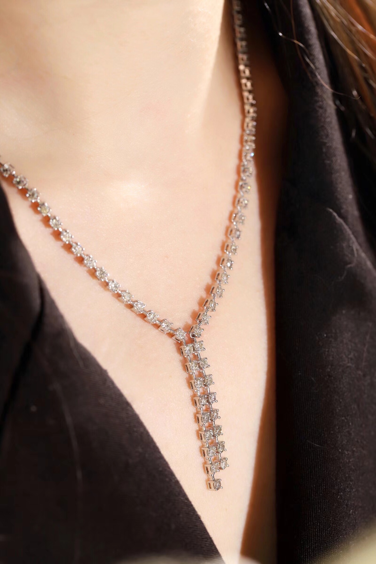 [Copy]18k Gold Necklace with Luxury Diamond-Set Evening Gown Chain; Natural Diamonds totaling 8ct