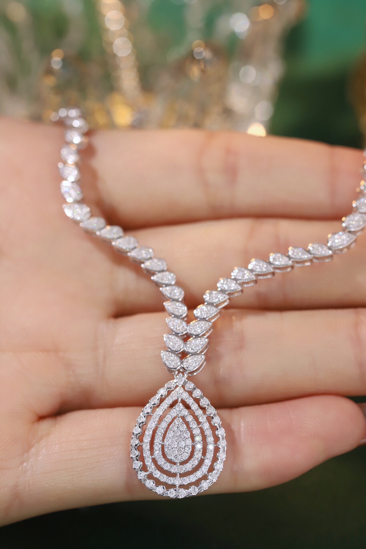 18k Gold Necklace, Luxury Semi-Circle Diamond Necklace with 2.20ct Natural Diamonds