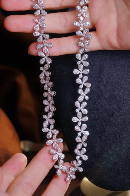 18k Gold Necklace with Luxury Diamond-Set Evening Gown Chain; Natural Diamonds totaling 10ct