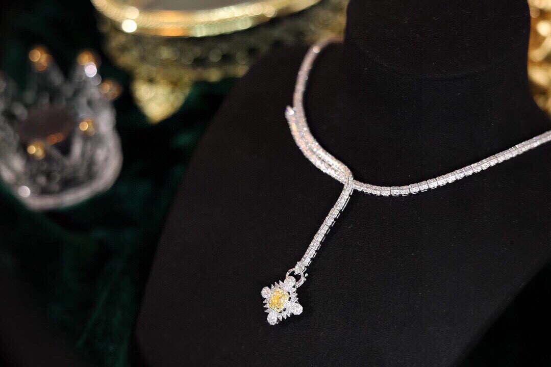 18k Gold Necklace – Luxury Diamond-Set Necklace Suitable for Any Occasion, with 10ct Natural Diamonds