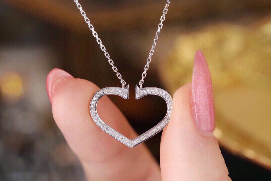 18k Gold Necklace with Heart Design, Natural Diamond 0.16ct