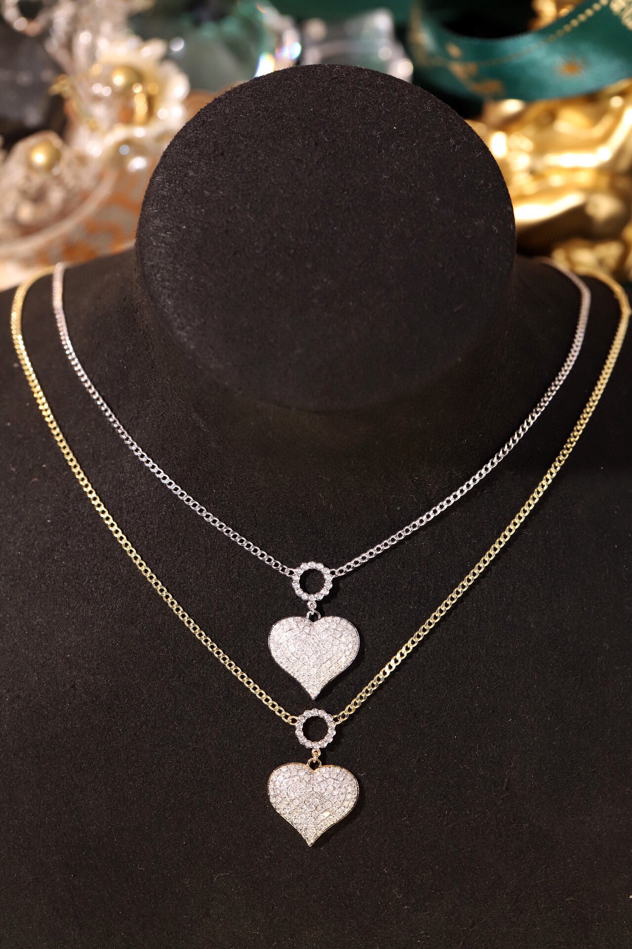 18k Gold Necklace, Heart Shape Design, 1ct Natural Diamond