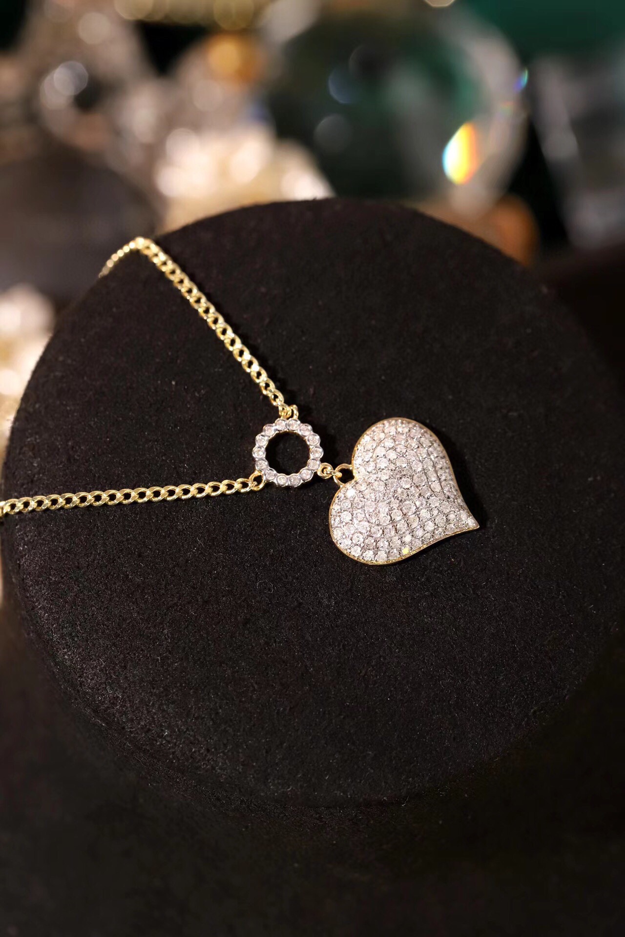18k Gold Necklace, Heart Shape Design, 1ct Natural Diamond