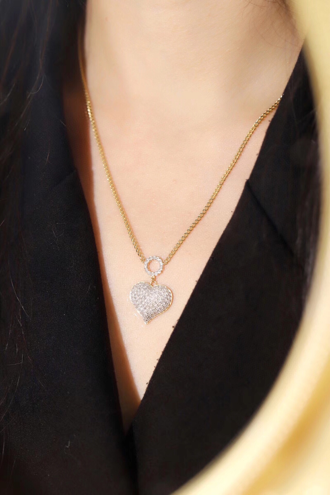 18k Gold Necklace, Heart Shape Design, 1ct Natural Diamond