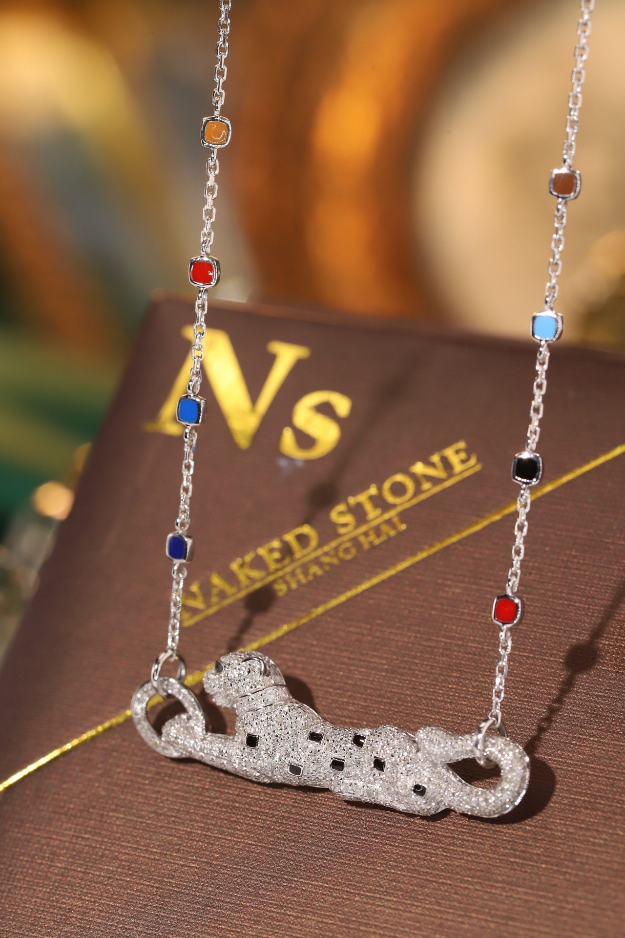 18k Gold Necklace with Leopard Design, Natural Diamond 0.70ct
