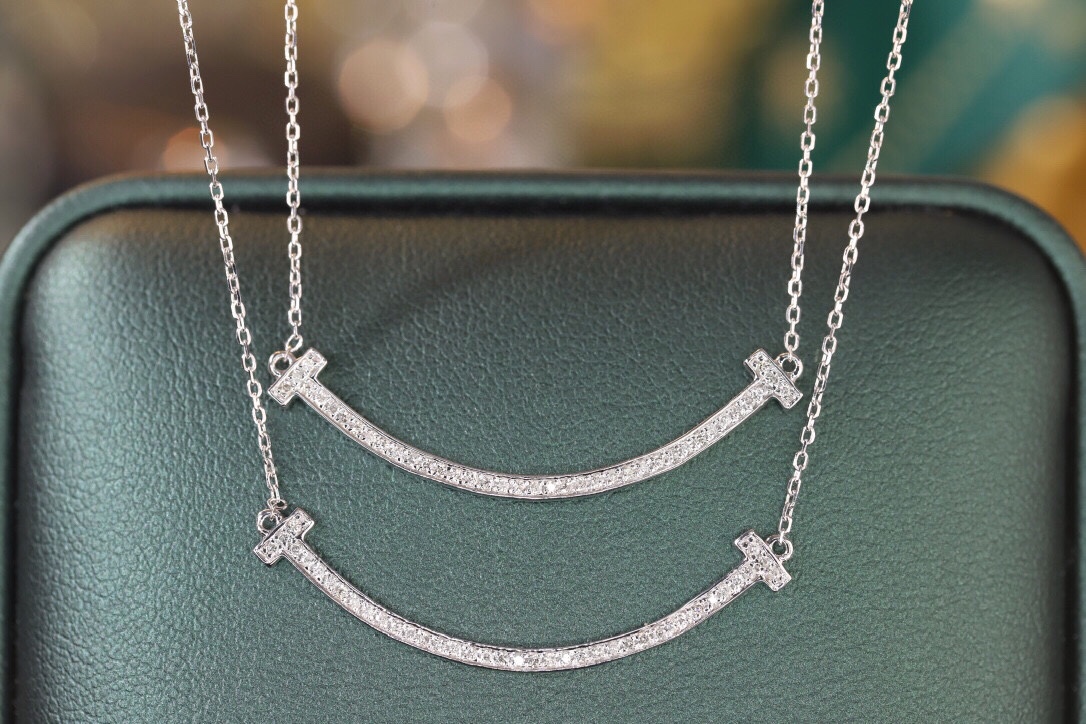 18k Gold Necklace, Smile Necklace, Natural Diamond 0.12ct