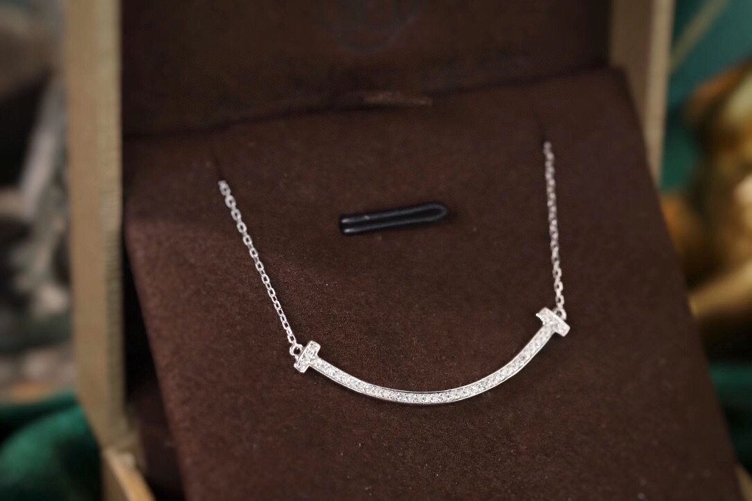 18k Gold Necklace, Smile Necklace, Natural Diamond 0.12ct