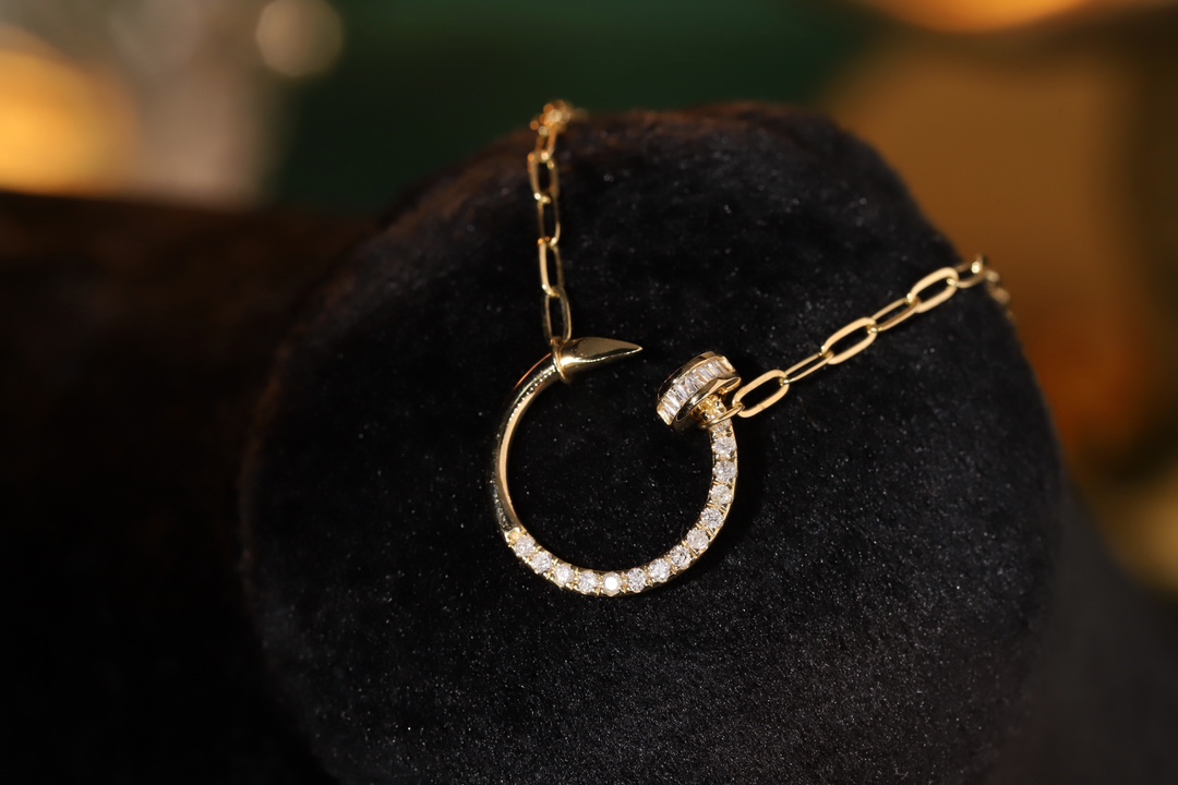 18k Gold Diamond Necklace with Prong Setting, Natural Diamond 0.18ct