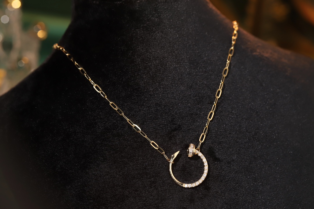 18k Gold Diamond Necklace with Prong Setting, Natural Diamond 0.18ct