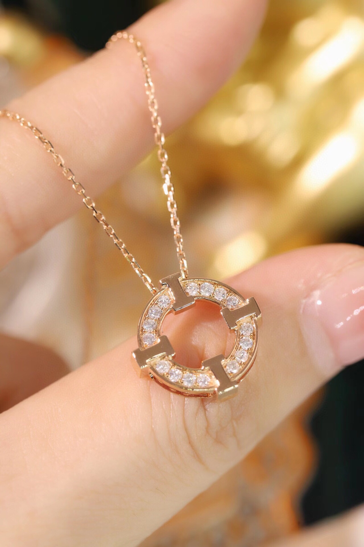 18k Gold Diamond Necklace with 0.28ct Natural Diamond