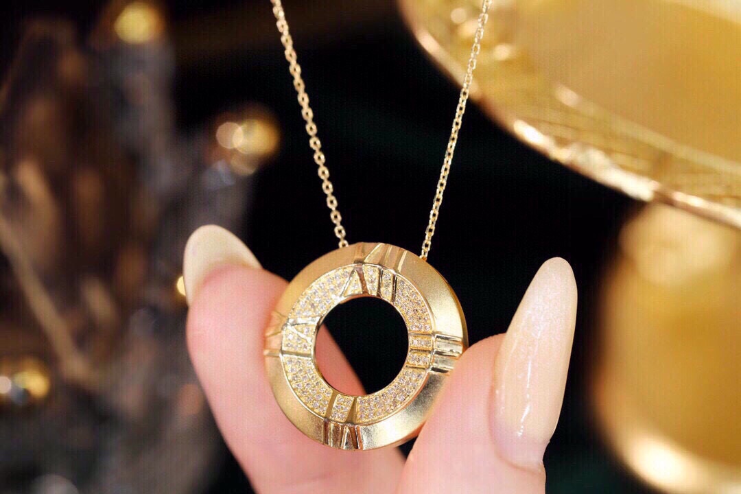 18k Gold Diamond Necklace with 0.20ct Natural Diamond