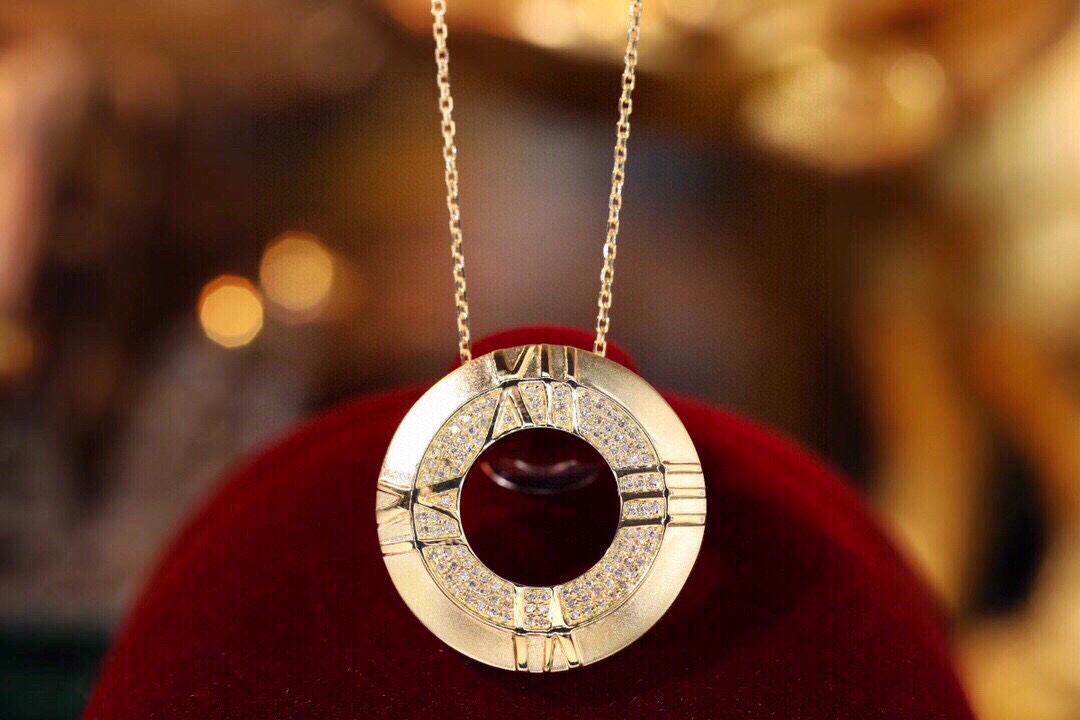 18k Gold Diamond Necklace with 0.20ct Natural Diamond