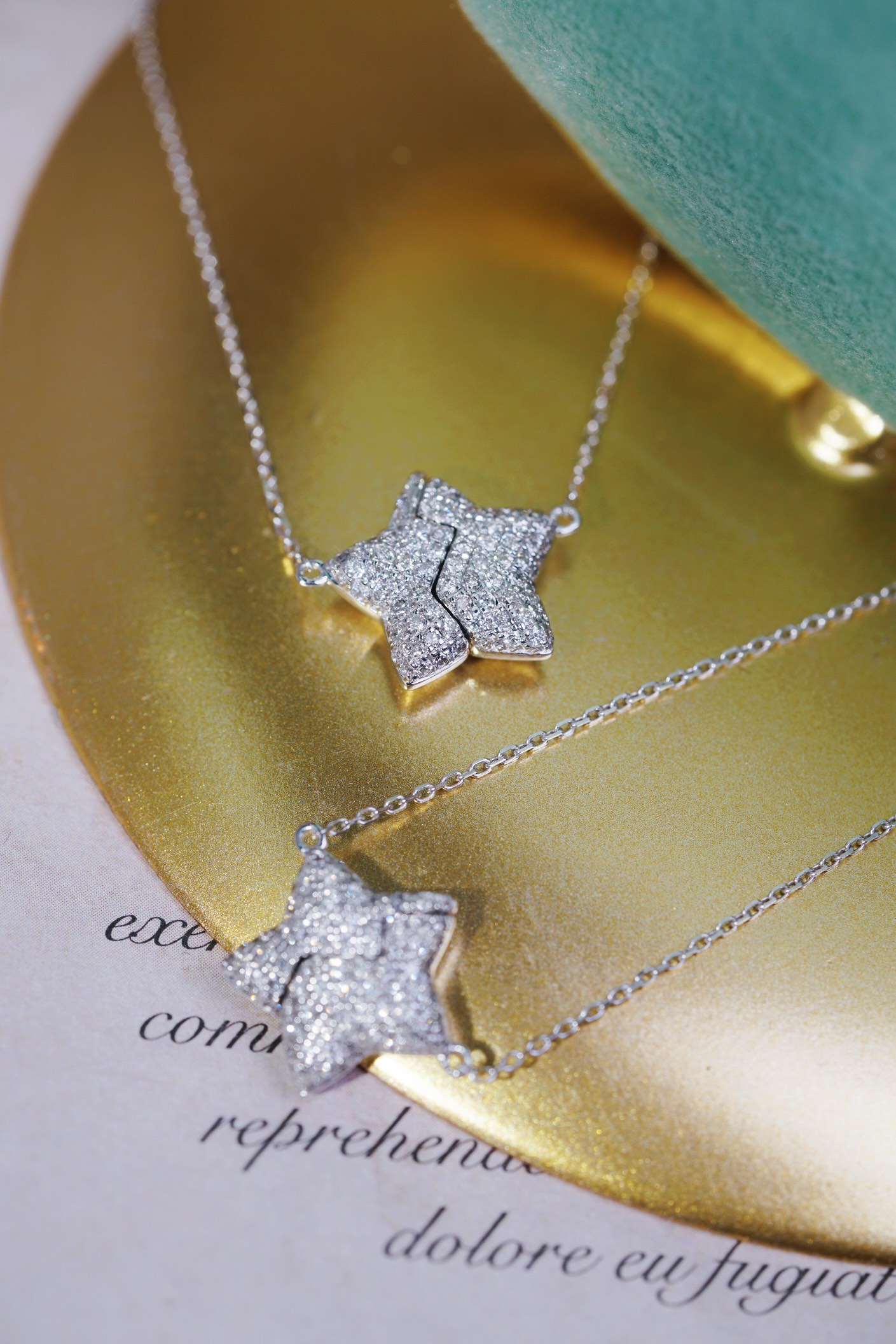 18k Gold Diamond Necklace with Star Design, Natural Diamond 0.40ct