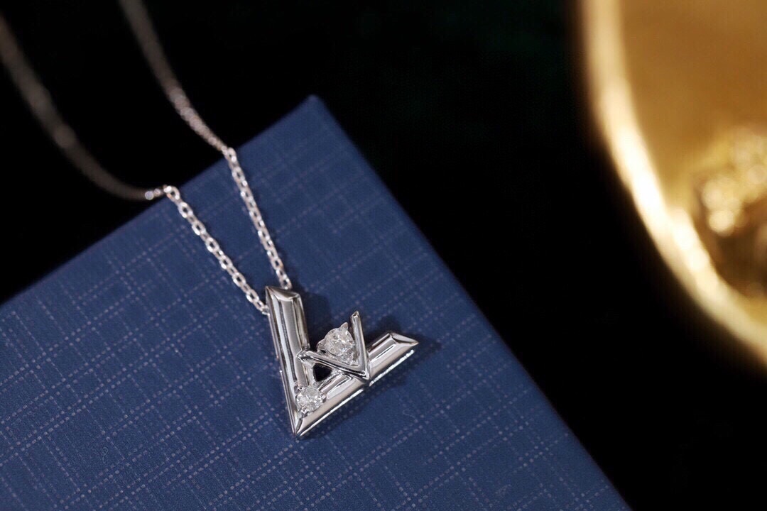 18k Gold Diamond Necklace with 0.12ct Natural Diamond
